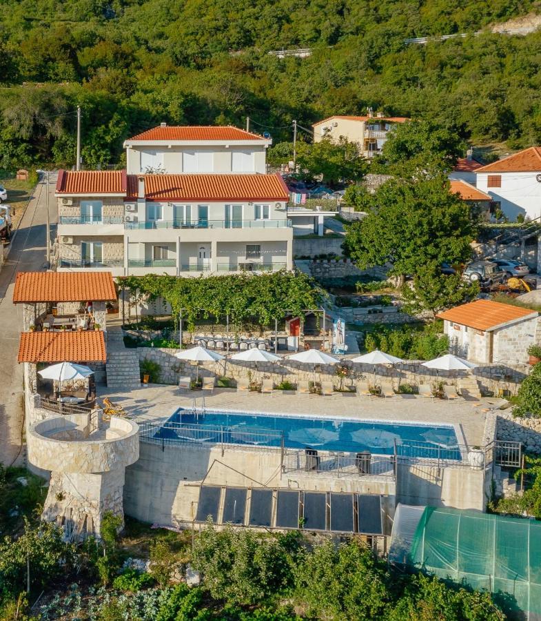 Villa Marija **** With Private Pool Budva