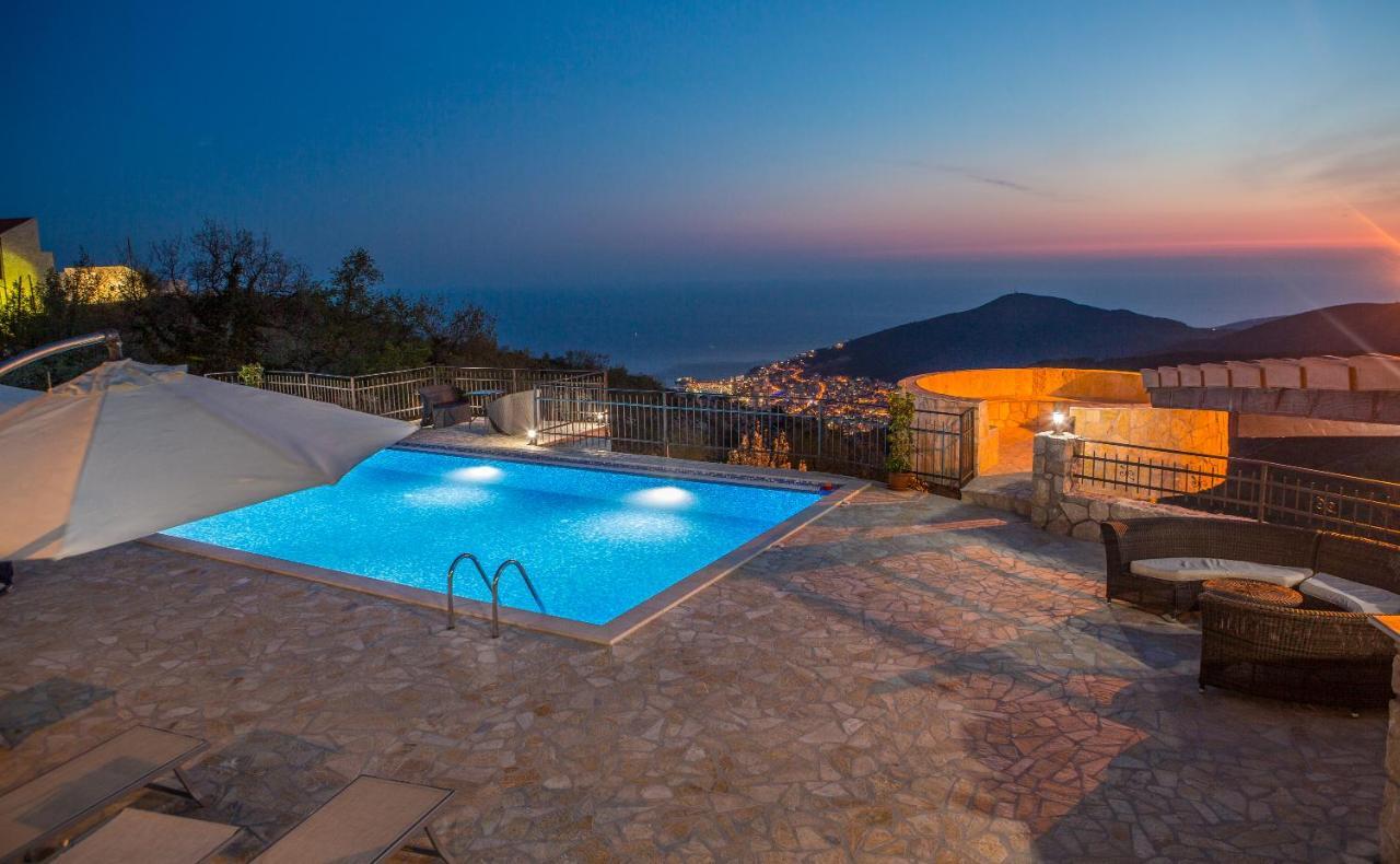 Villa Marija **** With Private Pool Budva